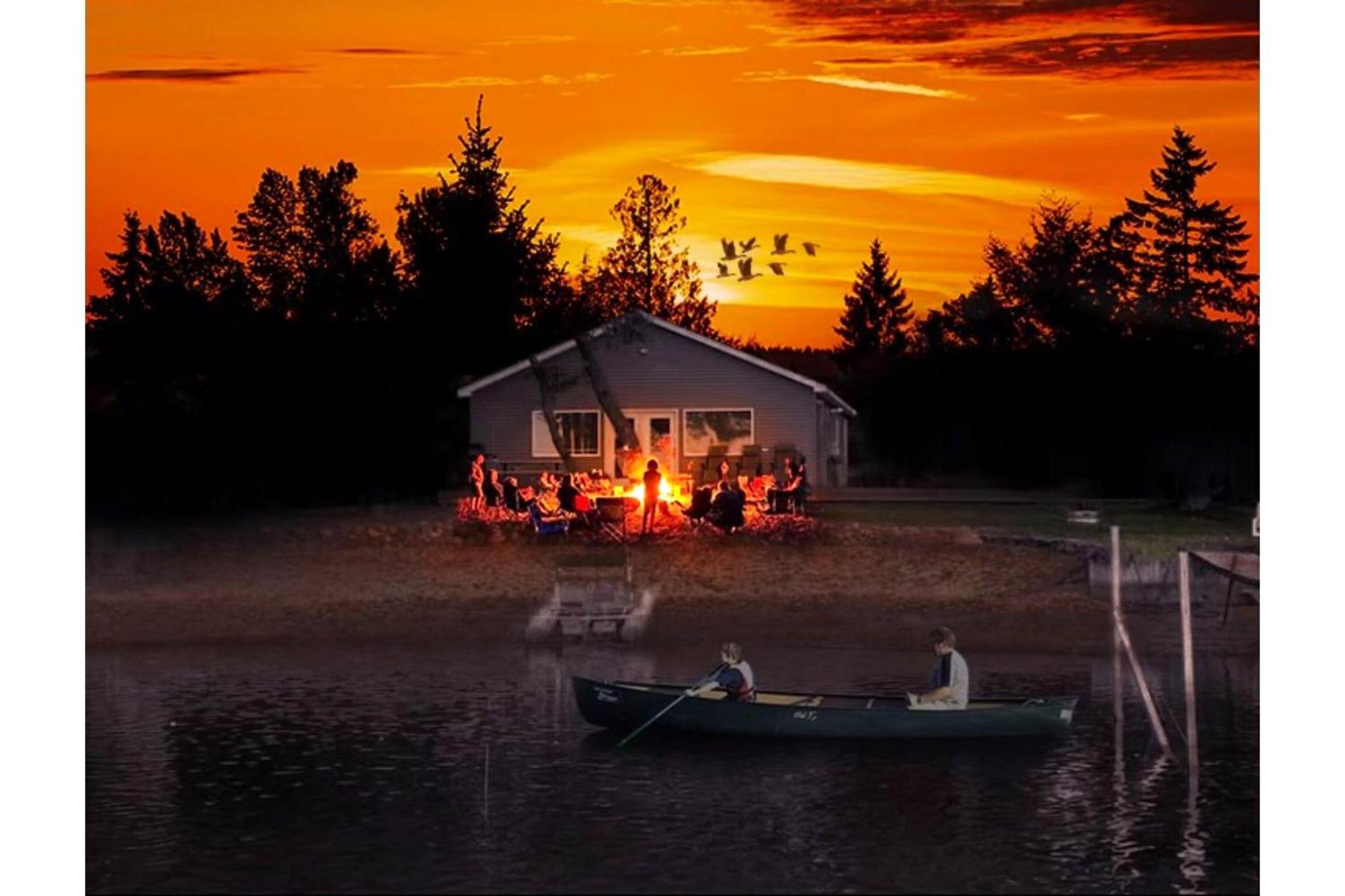 Cozy Home Lake Huron II Au Gres Exterior photo